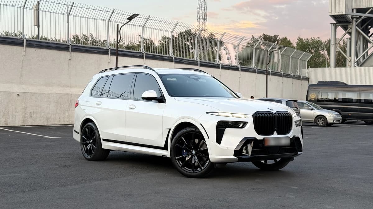 BMW X7 I (G07) Рестайлинг 2023